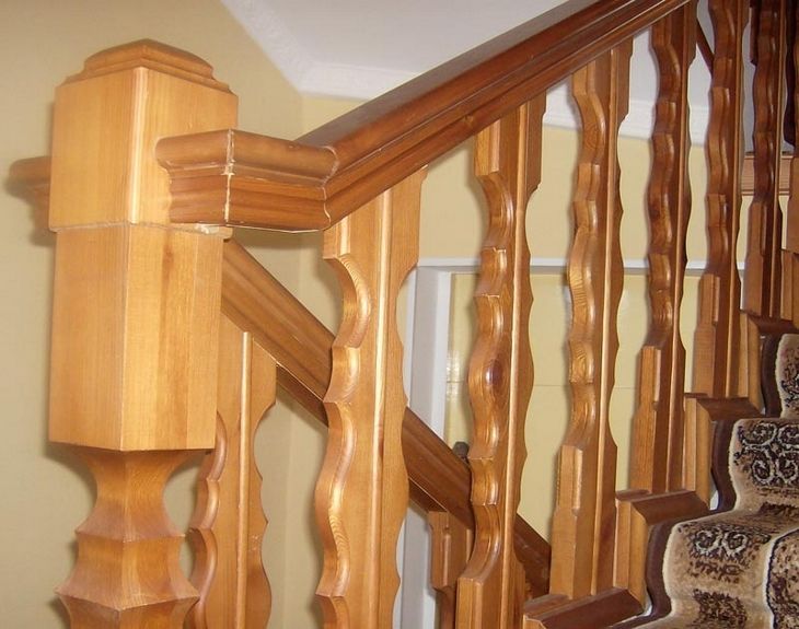 Деревянные элементы лестниц из сосны и ели